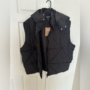 Men's Big and Tall puffer vest with hood